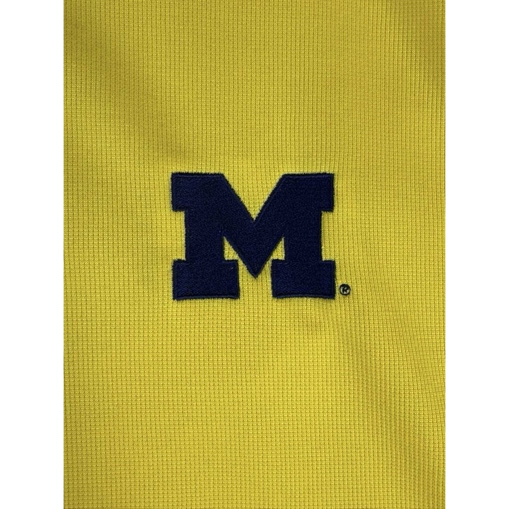 Antigua Michigan Wolverines Men's Gold Pique Xtra-Lite Short Sleeve Polo, Sz XL - Picture 2 of 7
